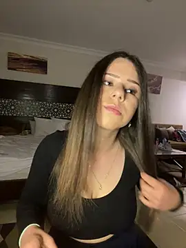 DirtyDiannaX online show from April 18, 7:58 pm