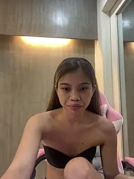 Snapshot of sweety_katexx chatting on June 19, 2:21 pm sweety katexx online show from June 19, 2:21 pm