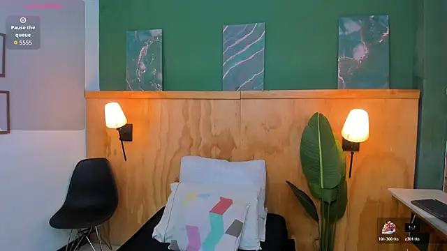 megansumer online show from July 8, 2:32 pm