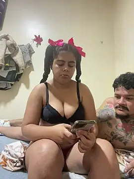 Carolina caro online show from May 14, 4:14 pm