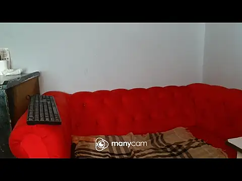 Busty NickiXXX online show from May 3, 5:35 am
