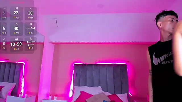 Snapshot of ARIANA_CRI-X chatting on July 25, 12:36 pm ARIANA CRI-X online show from July 25, 12:36 pm