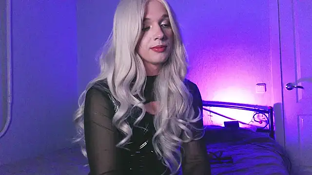 Gina Rose ts online show from May 12, 7:22 pm