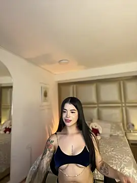 Snapshot of Bella_jagger chatting on June 5, 6:52 am Bella jagger online show from June 5, 6:52 am