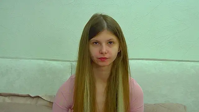 AudreyBarlov online show from May 2, 6:29 am