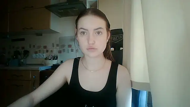 Lisanta online show from June 2, 10:39 am