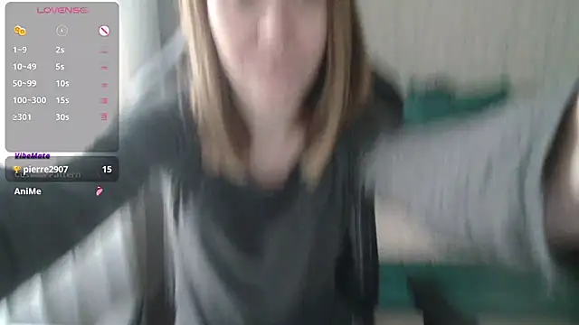  AlliceCullen  online show from April 20, 3:48 pm