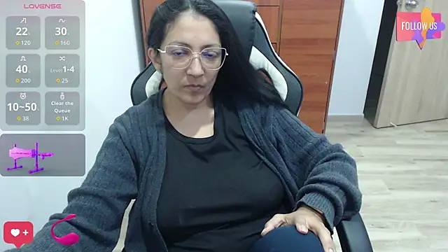 Snapshot of Melissaleehot chatting on July 16, 11:22 pm Melissaleehot online show from July 16, 11:22 pm