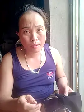 Snapshot of phuongtrinh1 chatting on July 4, 9:59 am phuongtrinh1 online show from July 4, 9:59 am