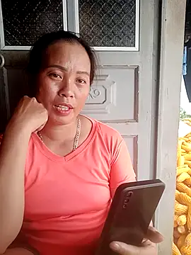 Snapshot of phuongtrinh1 chatting on July 19, 5:55 am phuongtrinh1 online show from July 19, 5:55 am