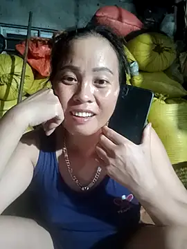 Snapshot of phuongtrinh1 chatting on July 20, 1:24 pm phuongtrinh1 online show from July 20, 1:24 pm
