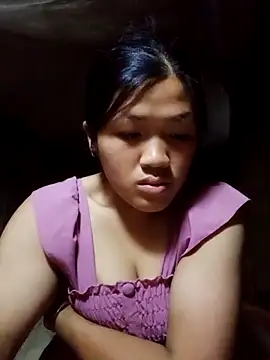 Snapshot of velira- chatting on May 22, 3:50 pm velira- online show from May 22, 3:50 pm