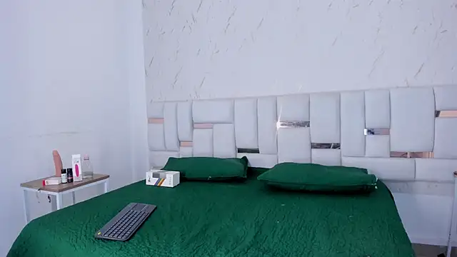 Antony D ossa online show from April 26, 8:06 pm