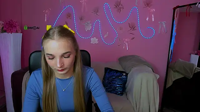 ollivia dream online show from May 1, 9:25 am