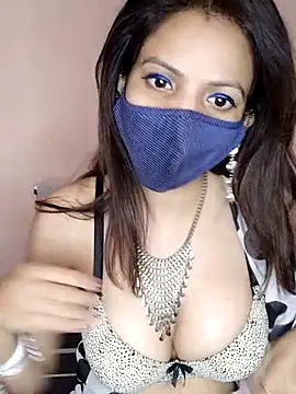 lovelyrosewifey online show from May 10, 11:37 am