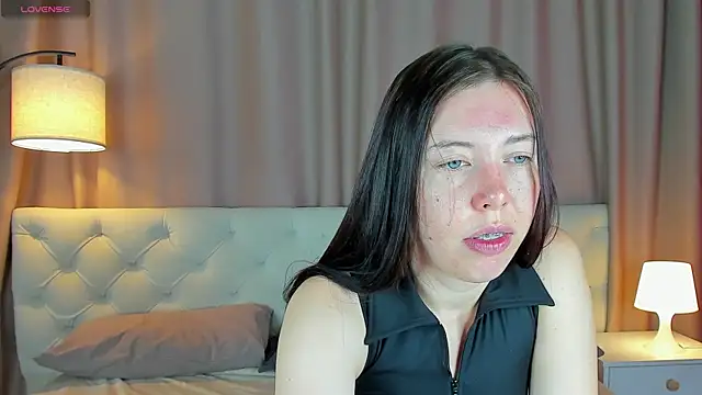 Snapshot of Sandra_Ross chatting on June 27, 12:48 am Sandra Ross online show from June 27, 12:48 am