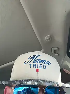 BigDawgzbite69 online show from April 20, 2:09 pm