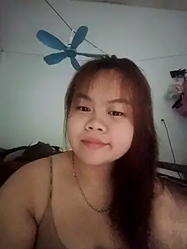 Truxcy1 online show from April 23, 12:34 am