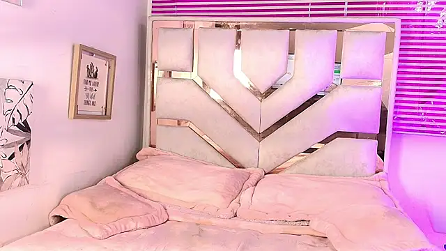 Milf vero online show from April 22, 2:40 pm