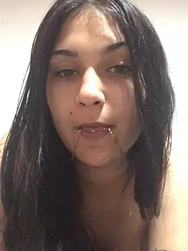 amira1348 online show from July 25, 7:39 am