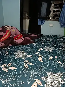 saniyasexy07 online show from May 14, 10:27 pm