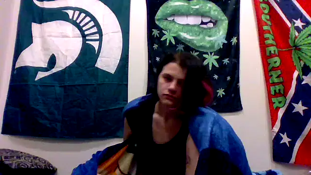 Riot2123 online show from May 10, 5:45 am