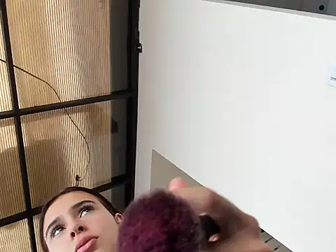 Cor4line online show from April 23, 7:38 pm