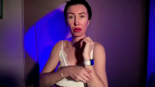 Goddess Tati online show from May 25, 8:59 pm