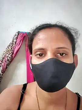 Snapshot of Cutie_Neetu chatting on July 2, 5:41 pm Cutie Neetu online show from July 2, 5:41 pm