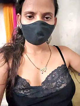 Snapshot of Cutie_Neetu chatting on July 19, 9:35 am Cutie Neetu online show from July 19, 9:35 am