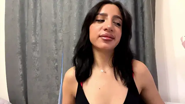 Snapshot of AngellaBarbini chatting on June 26, 2:10 pm AngellaBarbini online show from June 26, 2:10 pm