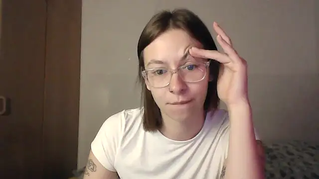 JuicyErika online show from June 6, 9:19 pm