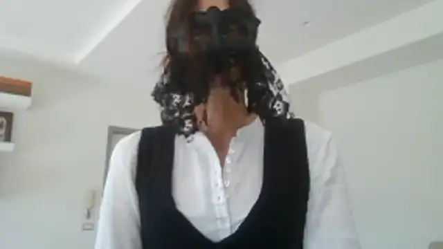 HelenTiAscolta online show from April 27, 1:42 pm