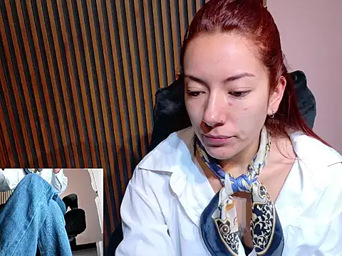 Snapshot of MissOffice_ chatting on July 1, 11:34 am MissOffice online show from July 1, 11:34 am