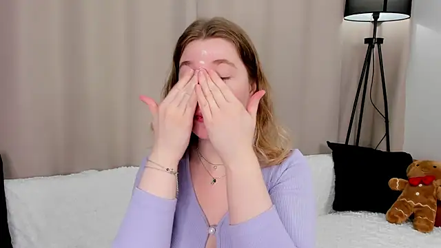 MERRIEMS online show from May 21, 12:28 am