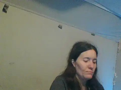 Snapshot of Mini83 chatting on May 13, 4:26 pm Mini83 online show from May 13, 4:26 pm
