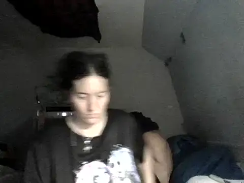 Snapshot of Mini83 chatting on May 30, 5:21 pm Mini83 online show from May 30, 5:21 pm