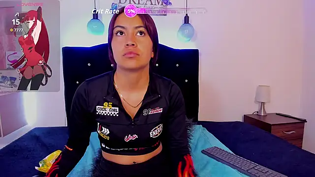 Snapshot of lizz_cherry_ chatting on May 5, 7:22 pm lizz cherry online show from May 5, 7:22 pm