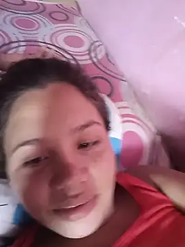 Snapshot of Pervertida15 chatting on June 21, 7:49 pm Pervertida15 online show from June 21, 7:49 pm