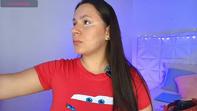 Snapshot of Ivonny_Goldie chatting on June 22, 11:02 pm Ivonny Goldie online show from June 22, 11:02 pm