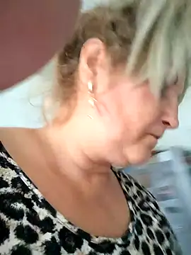 Divineblond online show from October 8, 11:41 am