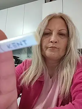 Divineblond online show from April 22, 10:22 pm