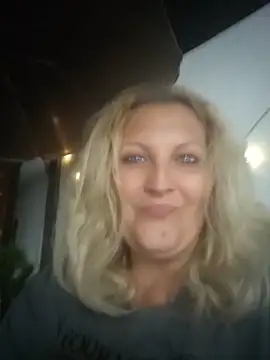 Divineblond online show from June 11, 7:34 pm