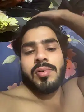 bunnyboy20 online show from April 25, 7:22 pm