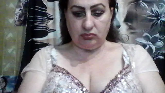 LoaqLovew online show from June 10, 8:35 am