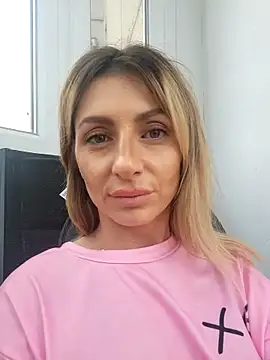 SofiaLace online show from June 6, 3:50 pm