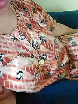 Call Honey online show from June 10, 6:12 am