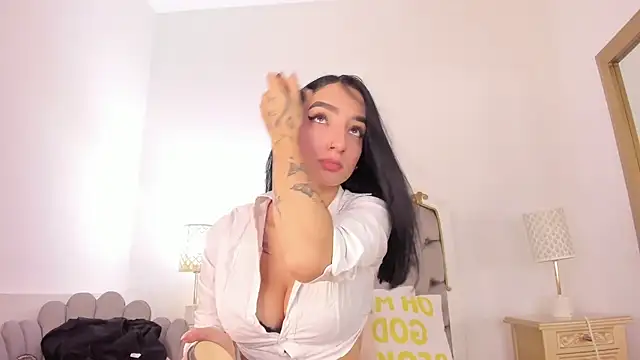 Snapshot of atenea_lux chatting on June 26, 9:19 pm atenea lux online show from June 26, 9:19 pm