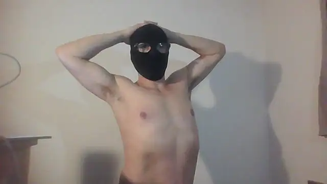 maskedilf online show from April 26, 2:42 am