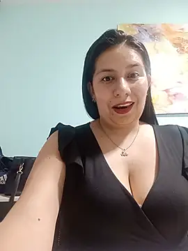 lalifriller online show from May 19, 5:52 pm